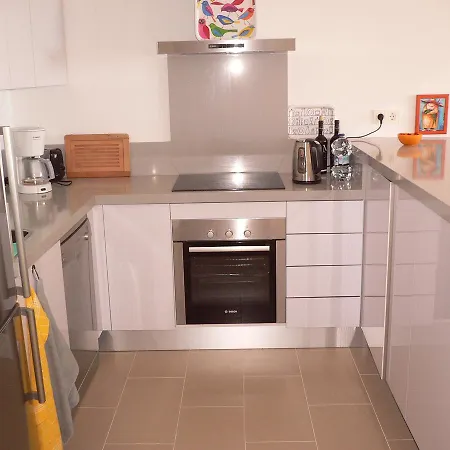 Paradis 21b アパート *